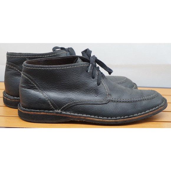 john varvatos chukka boots Men size 8.5 main image 8